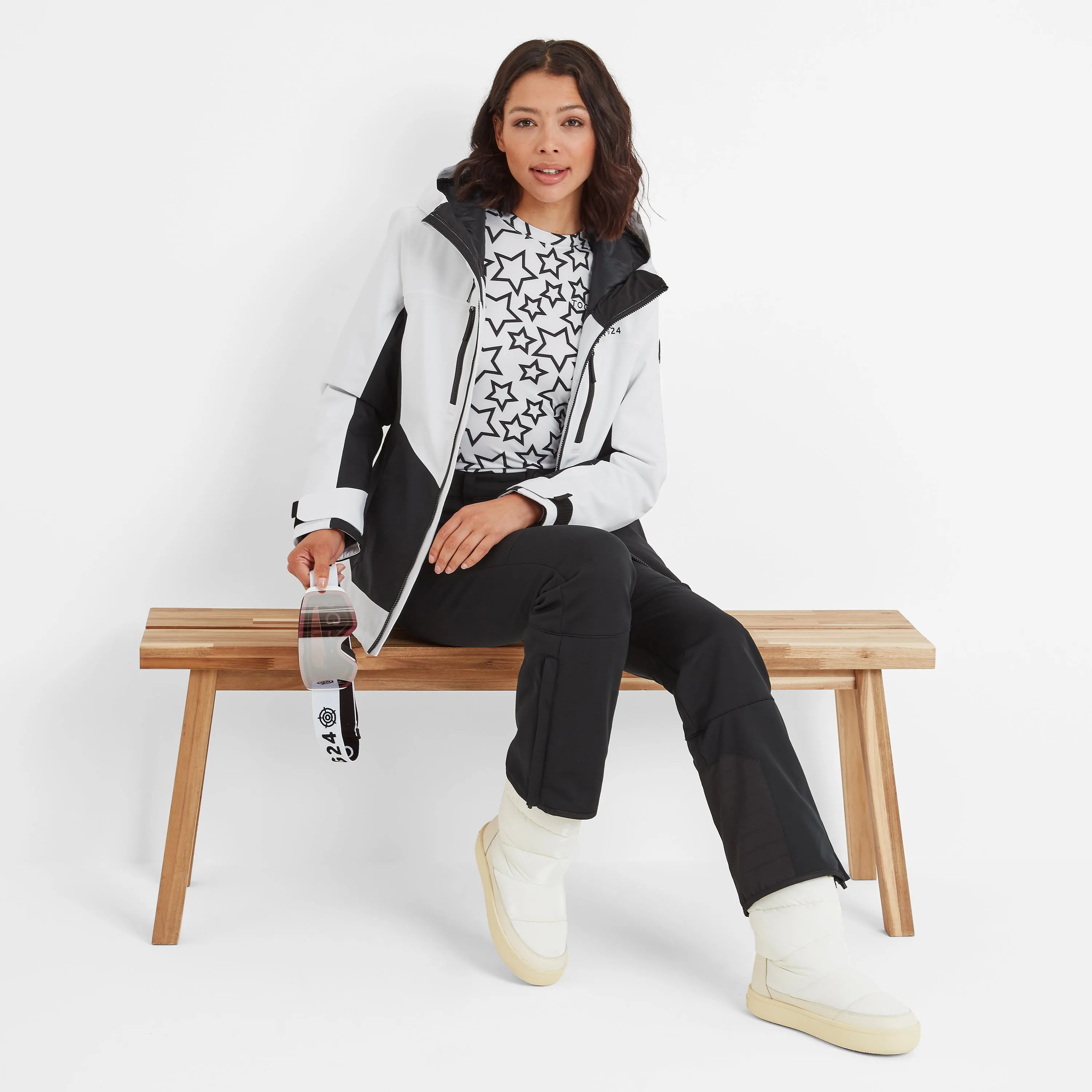 Montana Womens Ski Jacket - Black/Optic White